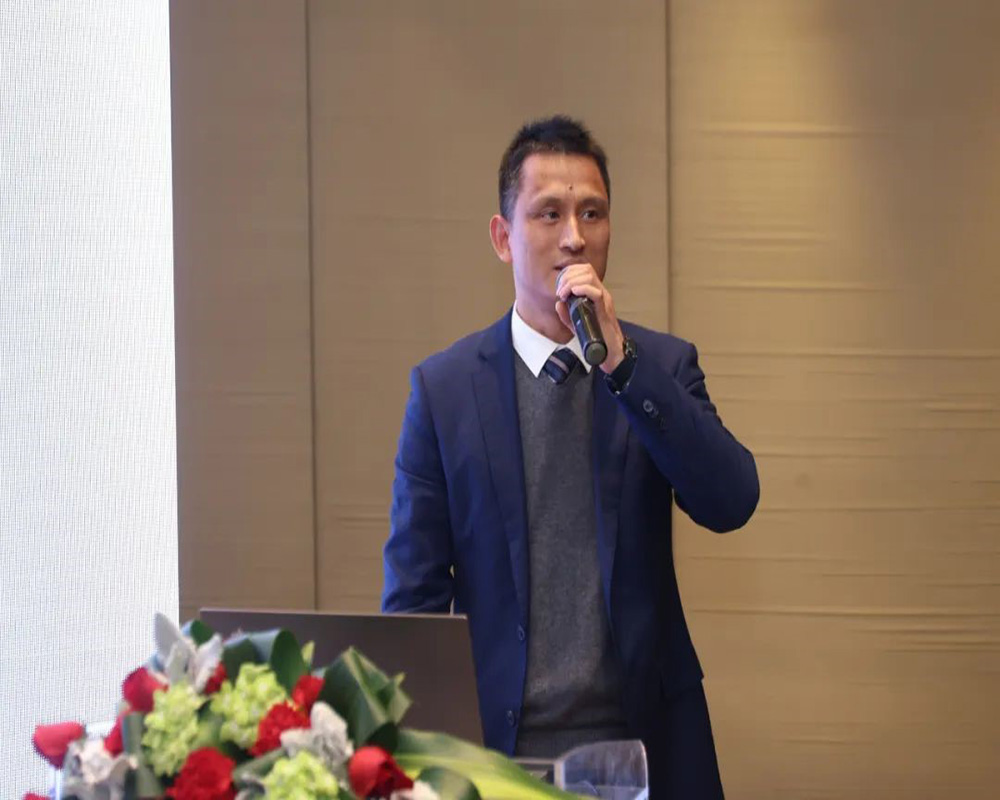 精華股份2022年(nián)度經營會議暨尾牙慶祝活動圓滿召開(圖3) 精華股份2022年(nián)度經營會議暨尾牙慶祝活動圓滿召開(圖3)