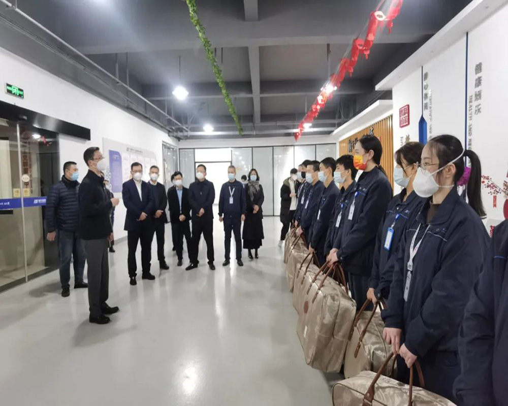 新春慰問送溫暖 凝心聚力促共富(圖2)