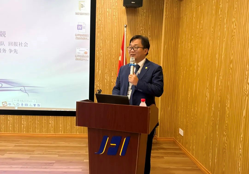 精華股份第四屆董事會第一(yī)次會議、第四屆監事會第一(yī)次會議圓滿召開(圖4) 精華股份第四屆董事會第一(yī)次會議、第四屆監事會第一(yī)次會議圓滿召開(圖4)